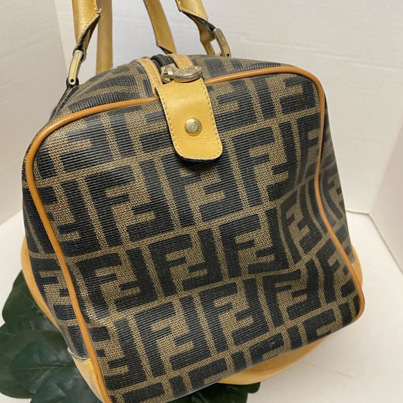 Fendi Zucca Print Coated Canvas with Leather Trim Vintage Rectangular Speedy - Picture 4 of 16